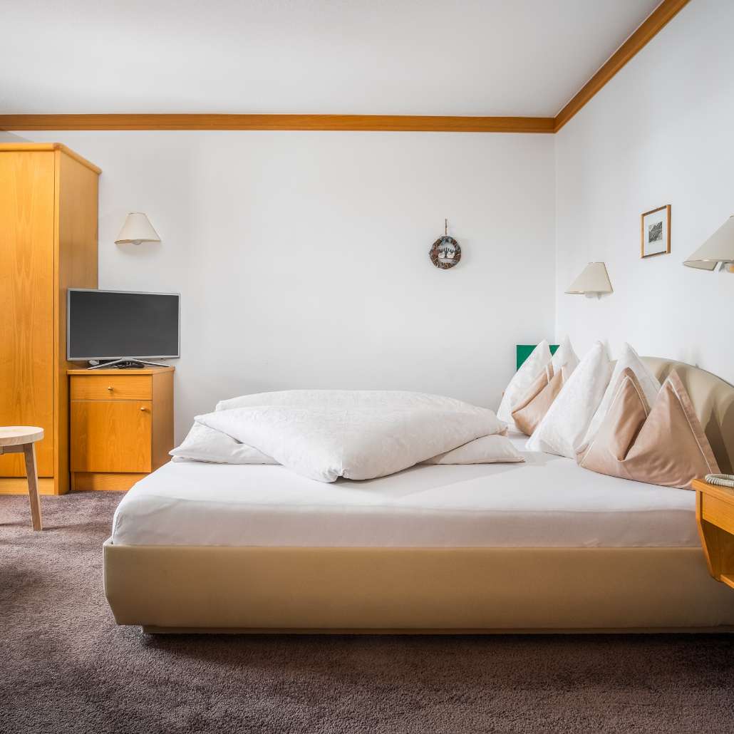 Gänsezimmer Doppelbett